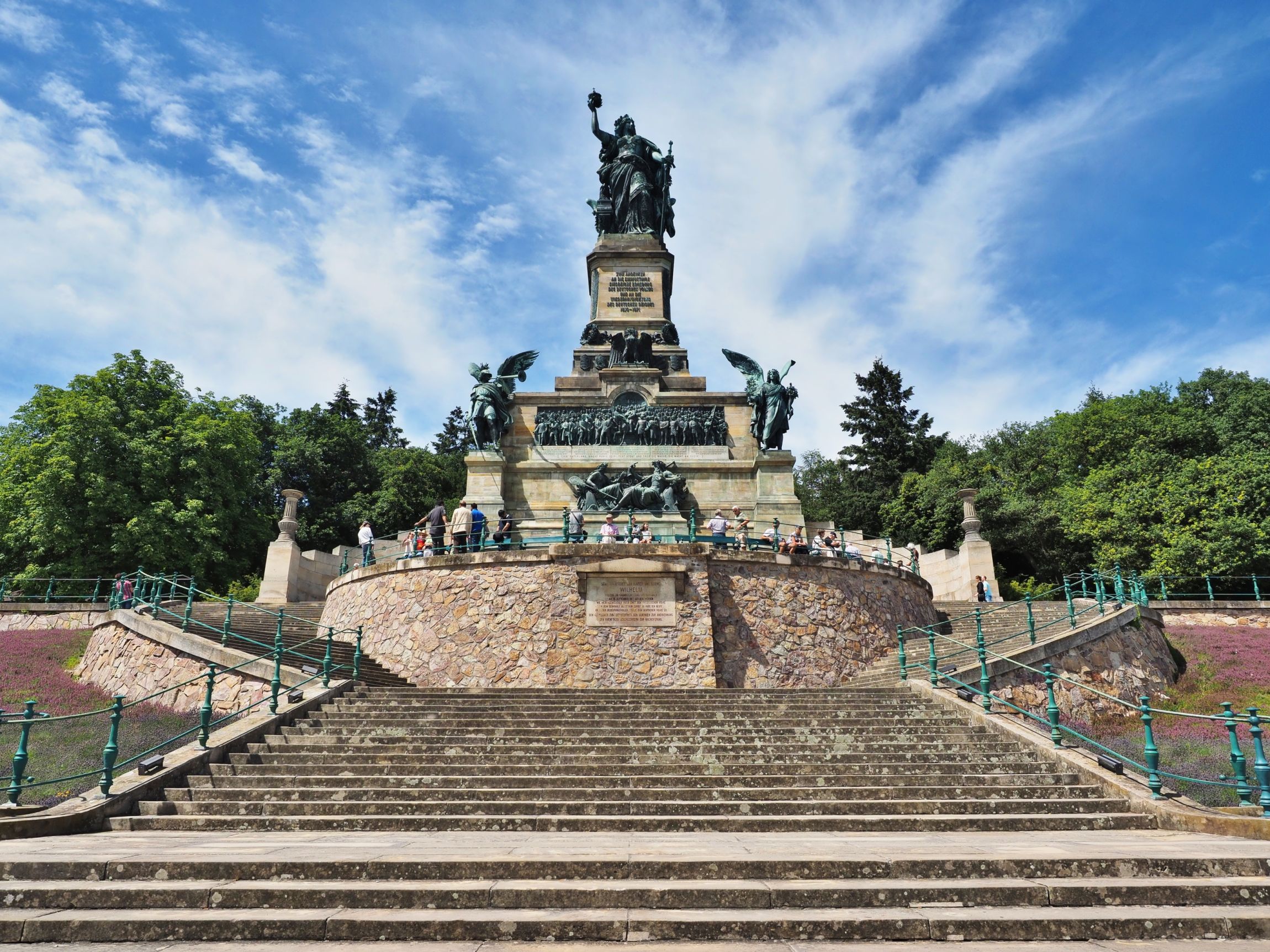 2018_niederwalddenkmal_symmetric_ks01.jpg