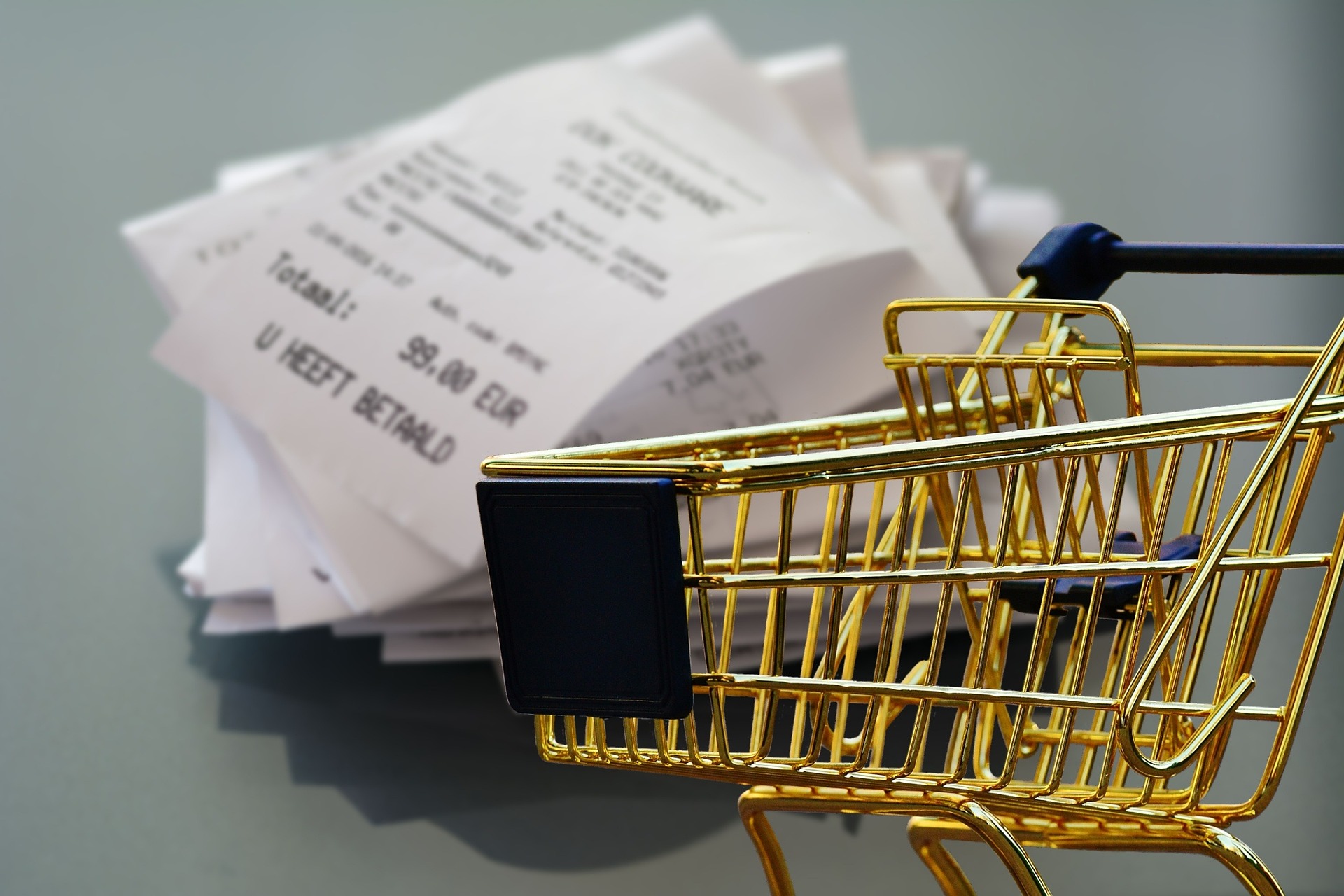 shopping-2614155_1920.jpg